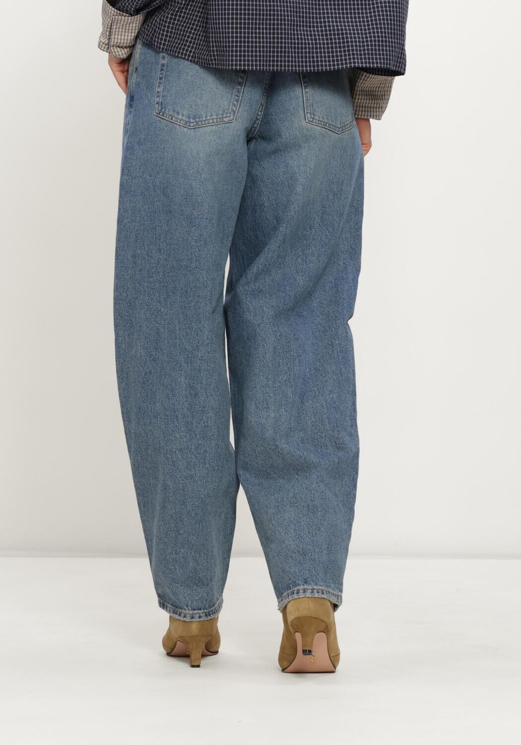 Lichtblauwe CIRCLE OF TRUST Wide jeans ARIA DNM - large