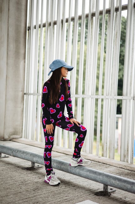 Salty Stitch Legging HEARTS SKINNY LEGGING en noir - large