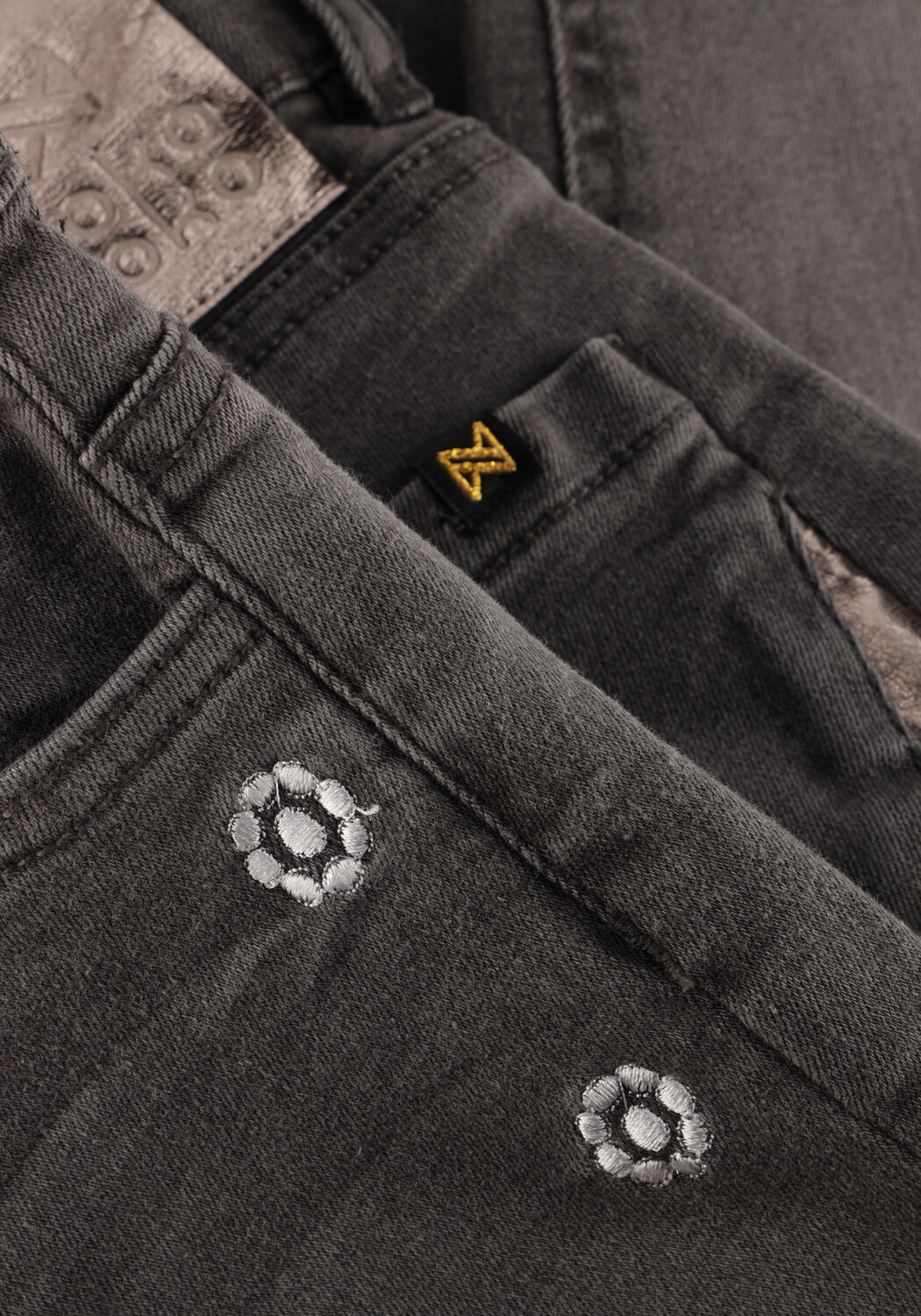 Donkergrijze KOKO NOKO Slim fit jeans O56954 - large