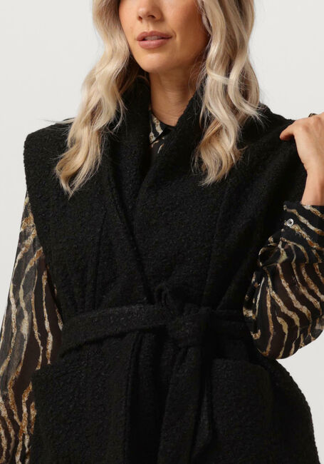 CIRCLE OF TRUST Gilet DOLLY GILET en noir - large