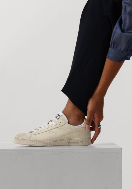 Witte DIADORA Sneakers GAME L LOW WAXED WN Witte DIADORA Sneakers GAME L LOW WAXED WN - large