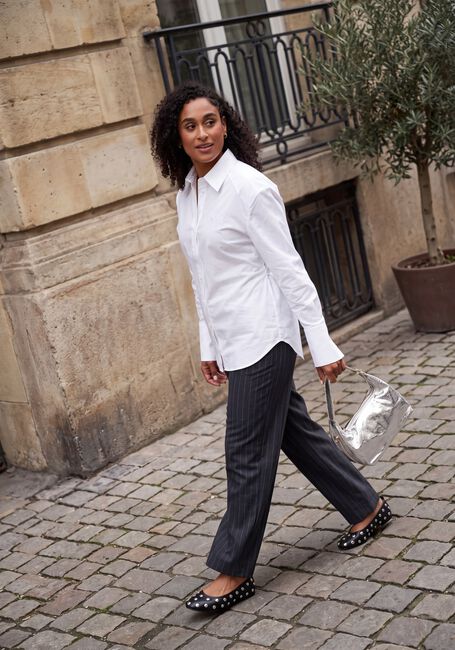 Witte ALIX THE LABEL  LADIES WOVEN FITTED BLOUSE - large