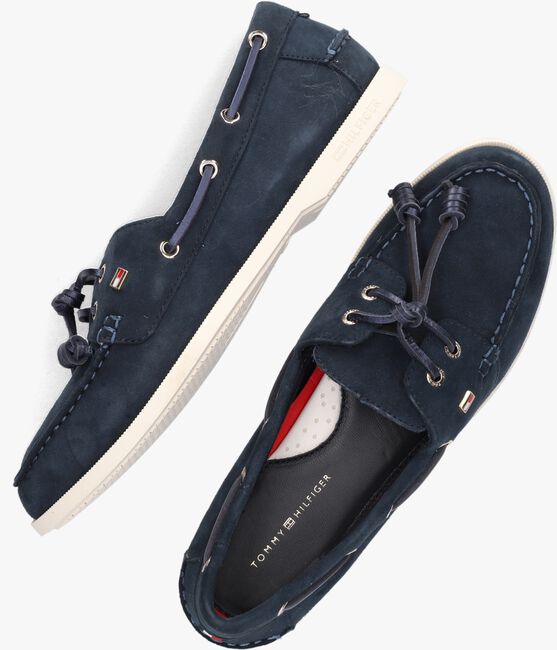 Blauwe TOMMY HILFIGER Instappers ESSENTIAL BOAT SHOE WMNS - large
