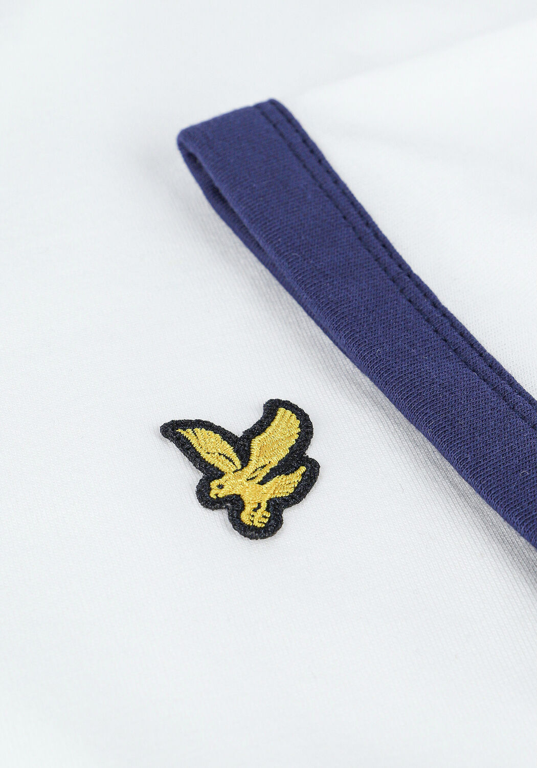 LYLE & SCOTT T-shirt RINGER T-SHIRT en blanc - large