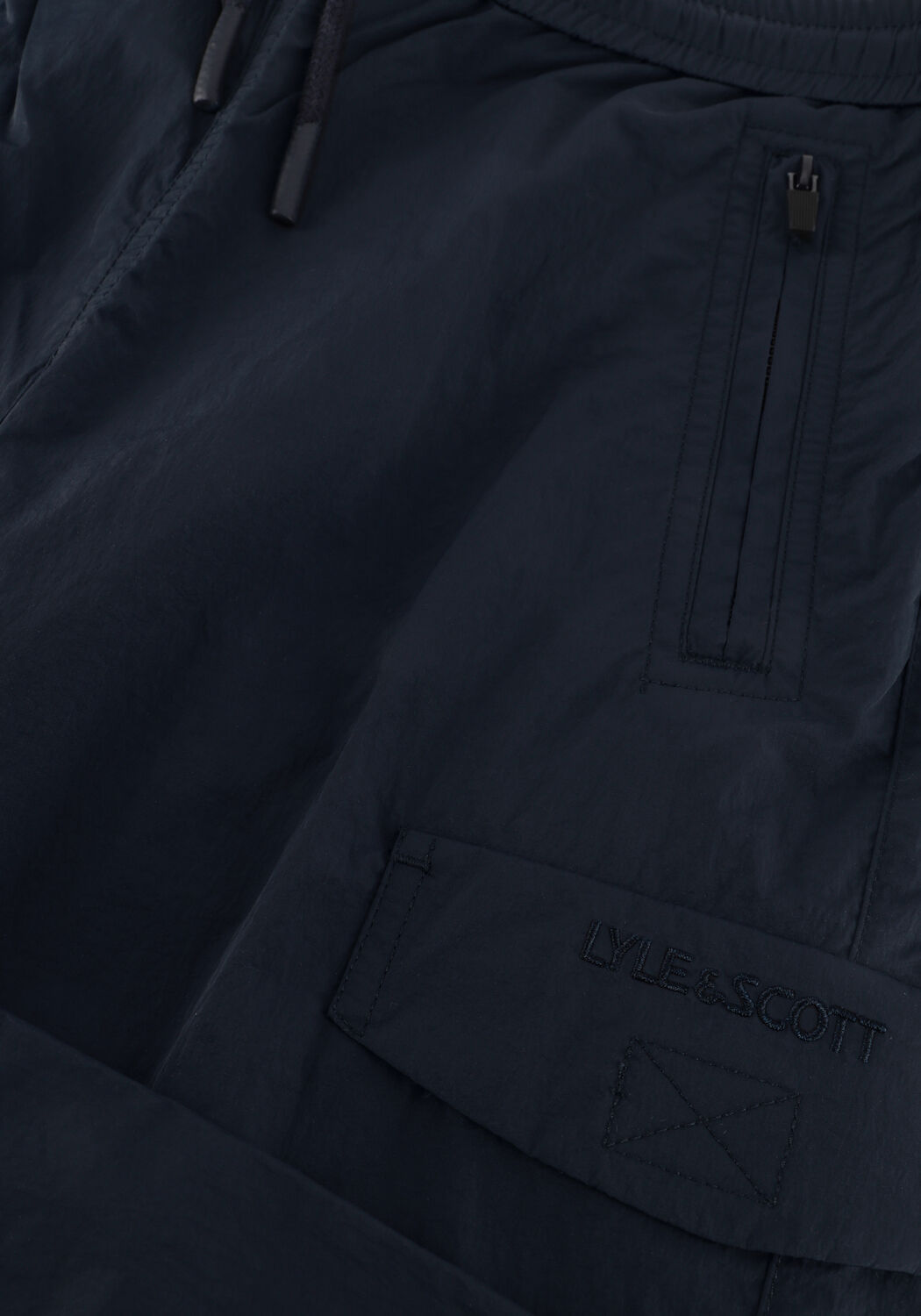 LYLE & SCOTT Pantalon cargo TRACK PANT BOYS Bleu fonc&eacute; - large