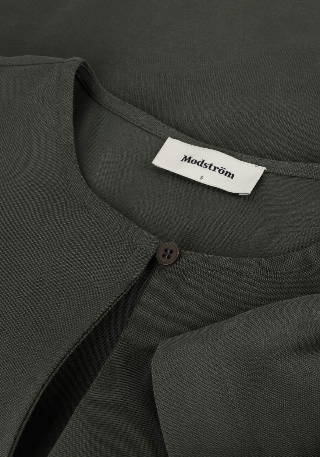 MODSTR&Ouml;M Haut FANYAMD SS TOP en vert - large