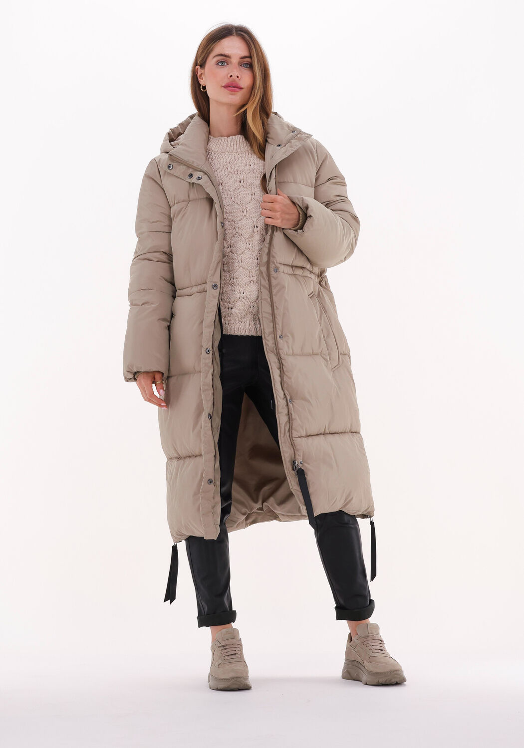 Second sales female coat