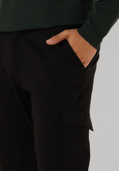 GENTI Pantalon cargo P8068-1967 en noir - large