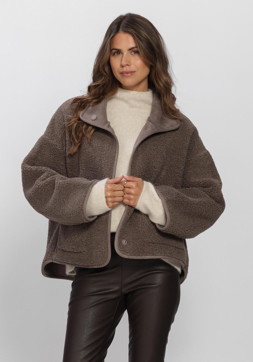 KNIT-TED JILL JACKET Vestes en marron - large