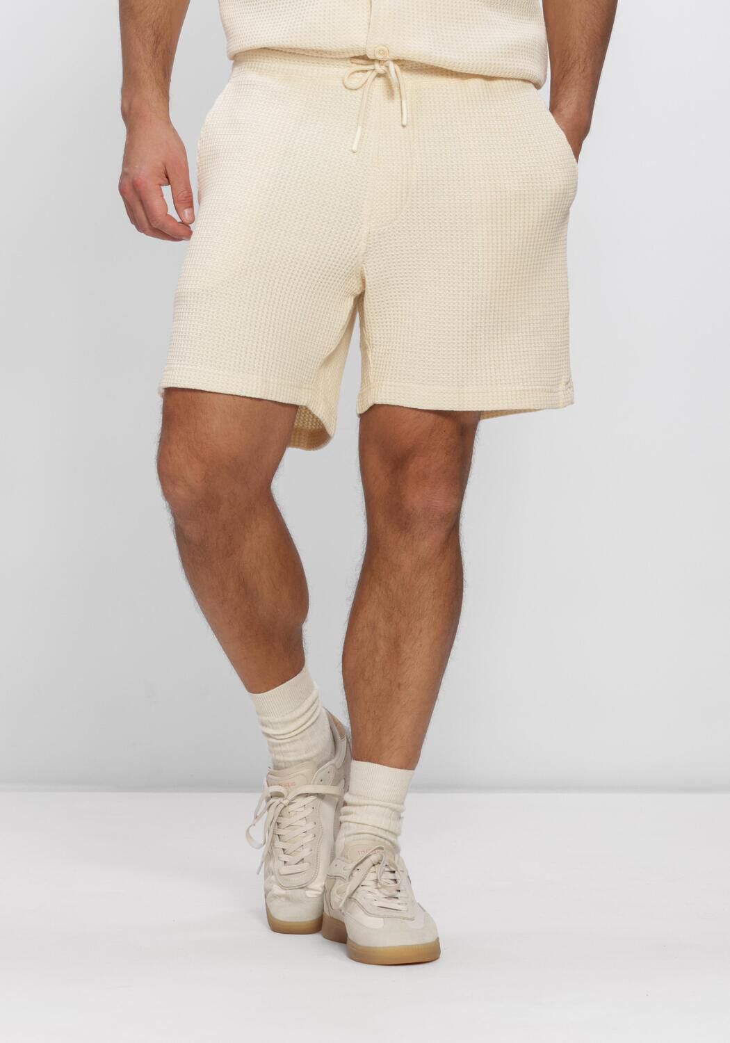 SHIWI Pantalon courte OSCAR WAFFLE STRUCTURE SHORTS en beige - large