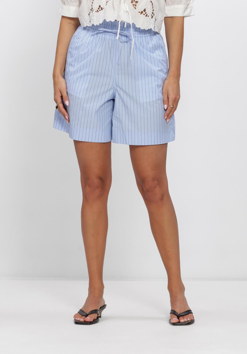 ROUGE EDIT Pantalon courte ROUPAIGE HW W/F SHORTS en bleu - large