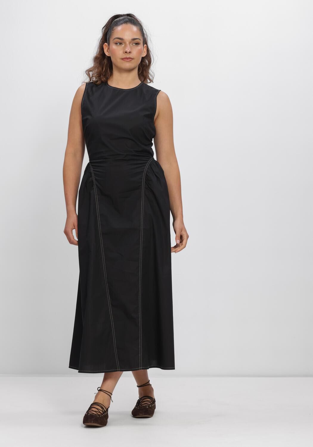 Zwarte SECOND FEMALE Jurken LARKINI SCULPTURED DRESS - large