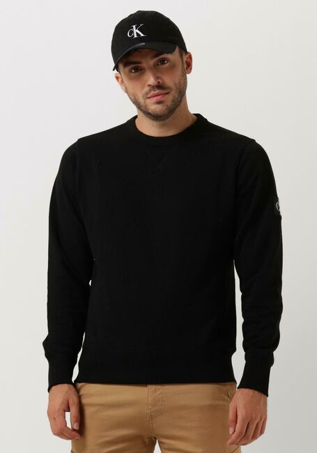 CALVIN KLEIN Chandail MONOGRAM SLEEVE BADGE CN en noir - large