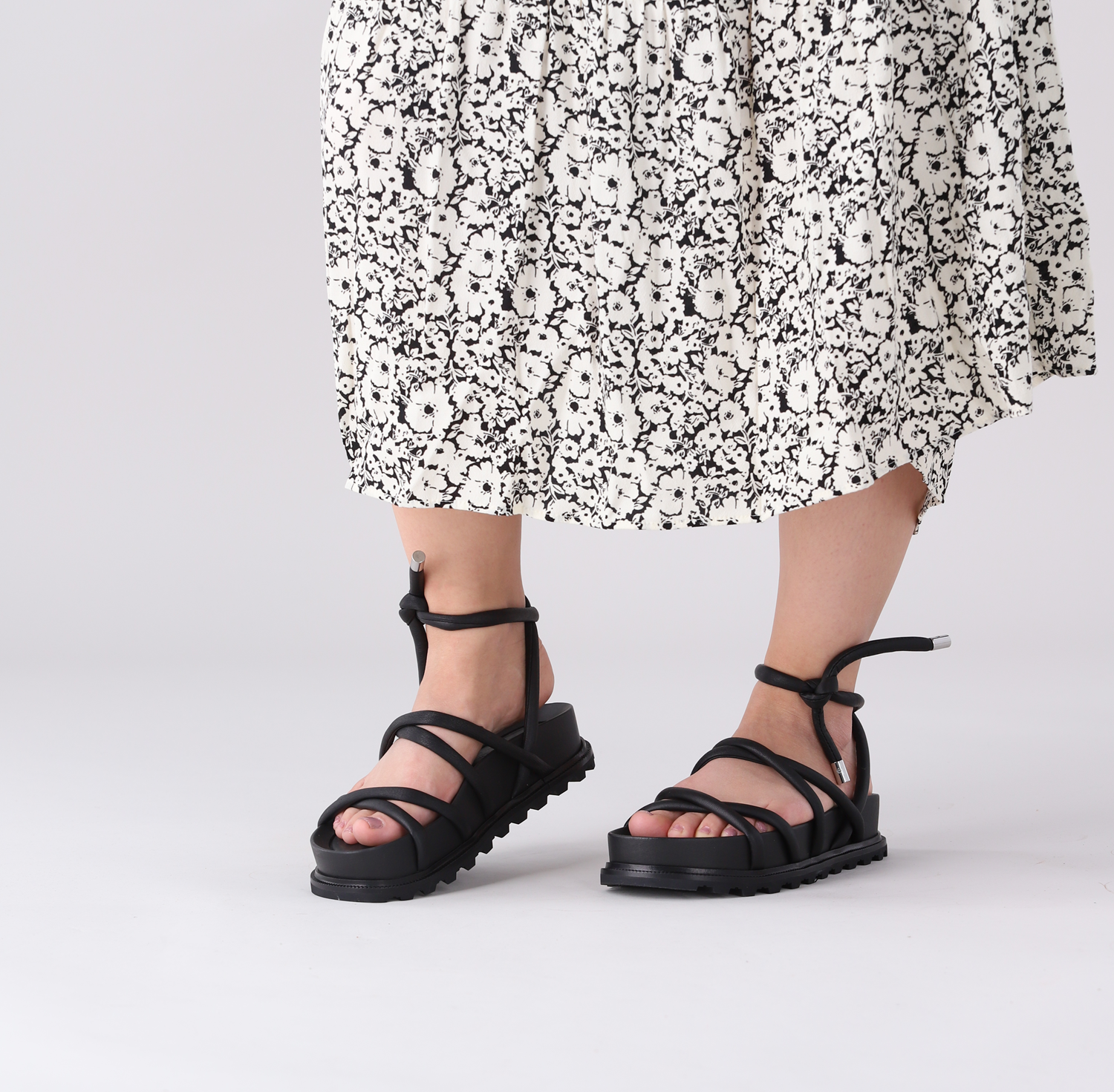 VIC MATIE Sandalen Dames online kopen? | Shop nu tot -50% | Voor 22:00  besteld, morgen in huis | Omoda