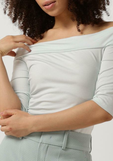 VANILIA Haut VISCOSE OFF SHOULDER SSL en bleu - large