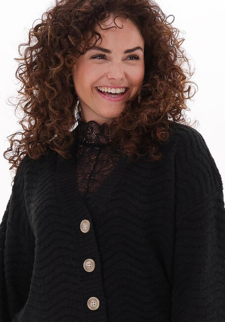 Zwarte Y.A.S. Vest YASBETRICIA LS KNIT CARDIGAN - large
