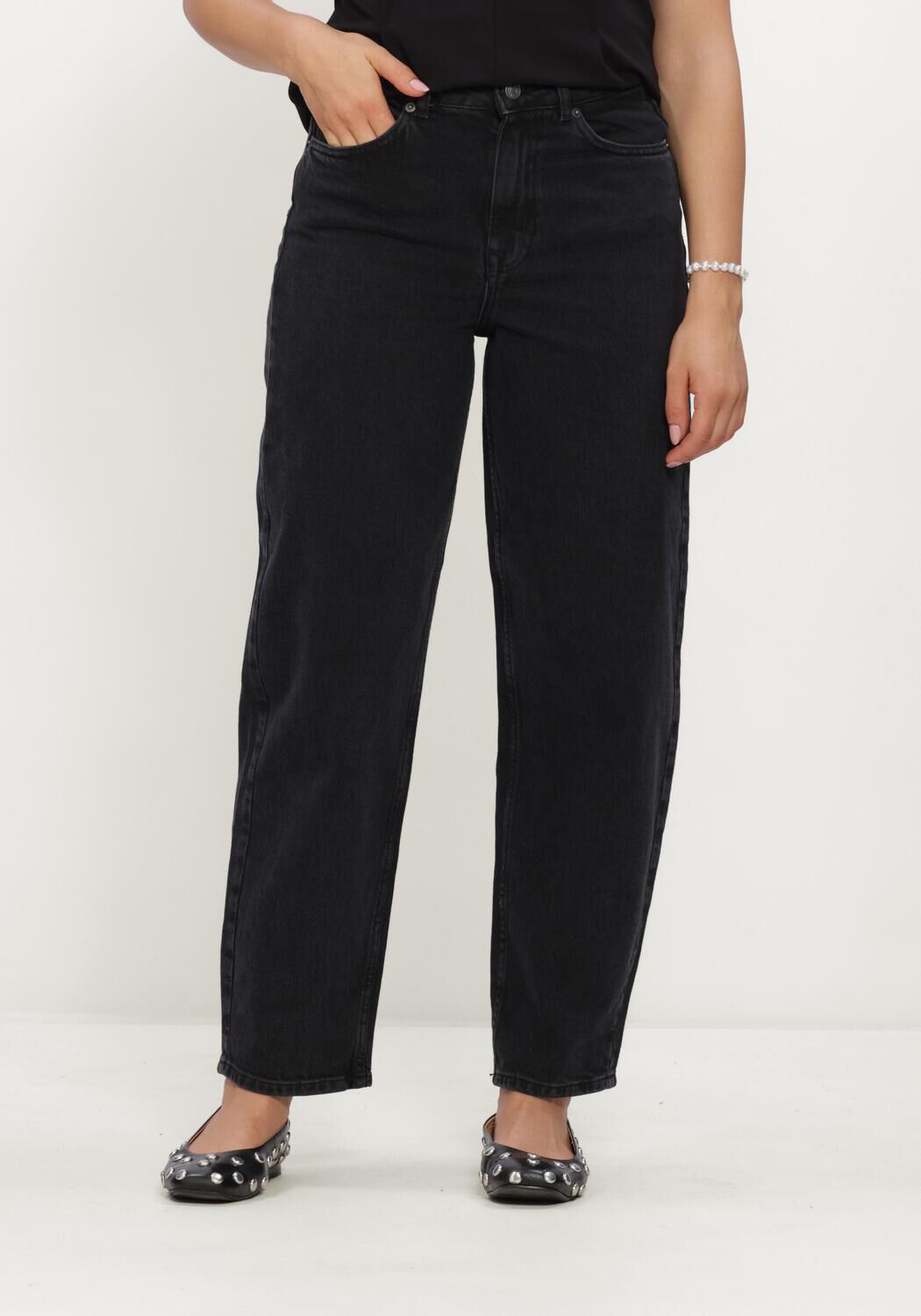 Zwarte SELECTED WOMEN Straight leg jeans SLWBARREL BEA-KORI HW JEANS - large