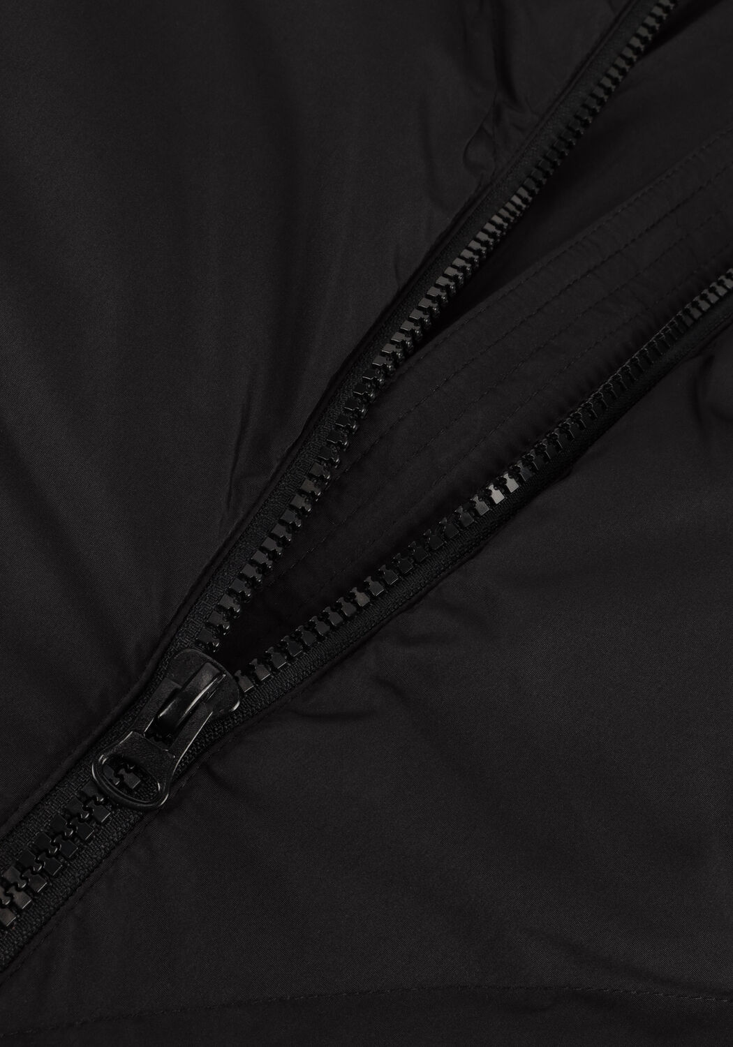 Y.A.S. Veste matelass&eacute; YASIRIMA LS LONG DOWN COAT S. NOOS en noir - large