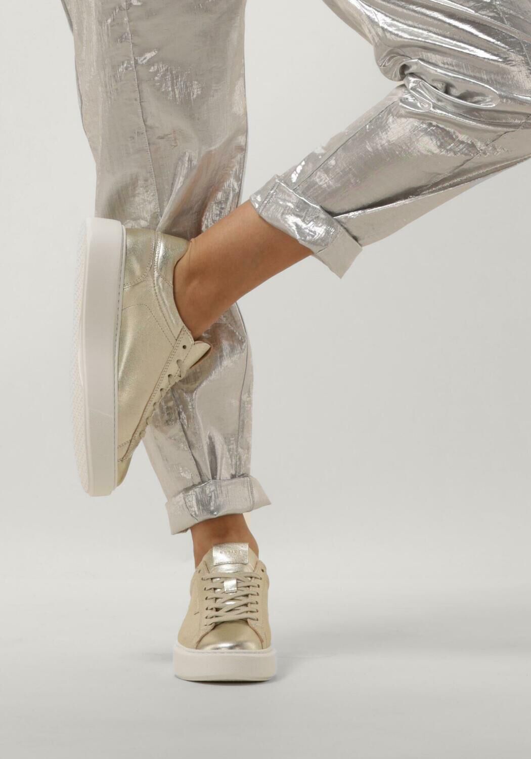 Nubikk gouden sneakers sale