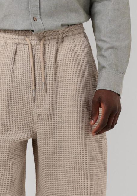 ANERKJENDT Pantalon courte AKLT JAKOB WAFFLE SHORTS en beige - large