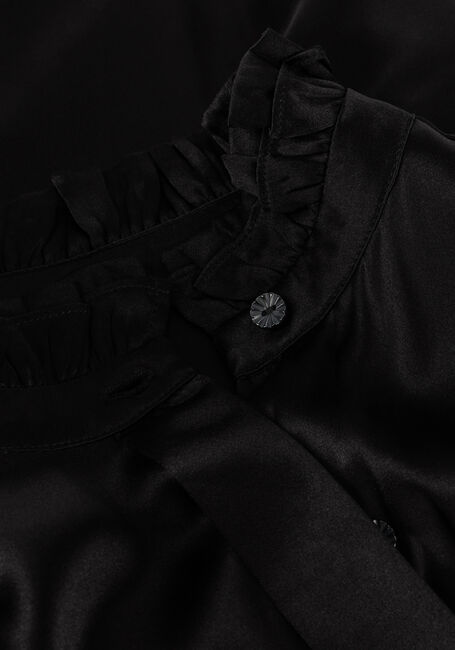 DEA KUDIBAL ROBERTA DEA KUDIBAL ROBERTA - large