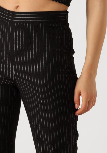 GESTUZ Pantalon évasé CAYLINAGZ HW PANTS en noir - large