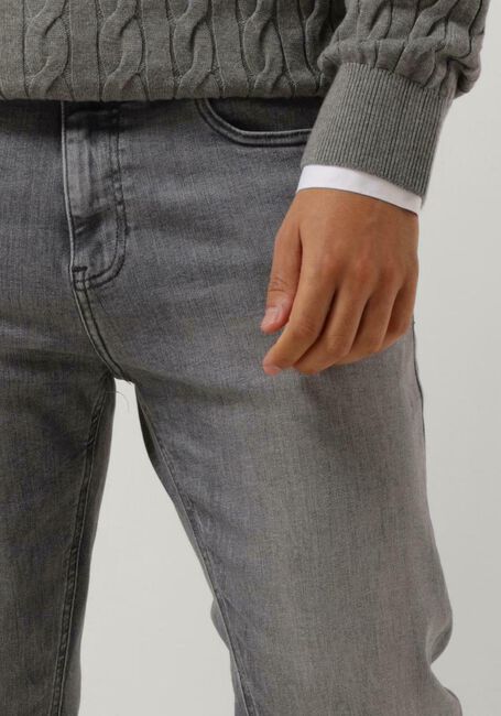 TOMMY JEANS Slim fit jeans AUSTIN SLIM TPRD DG1272 en gris - large
