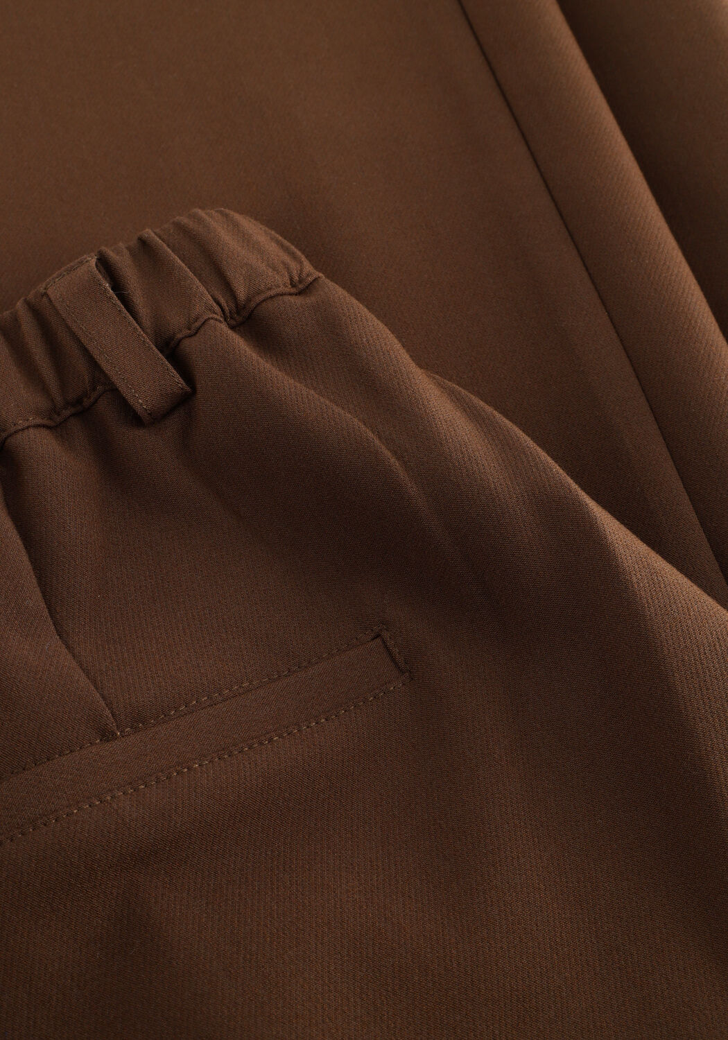 Bruine ANOTHER LABEL Broeken/jumpsuits MOORE PLEATED PANTS - large