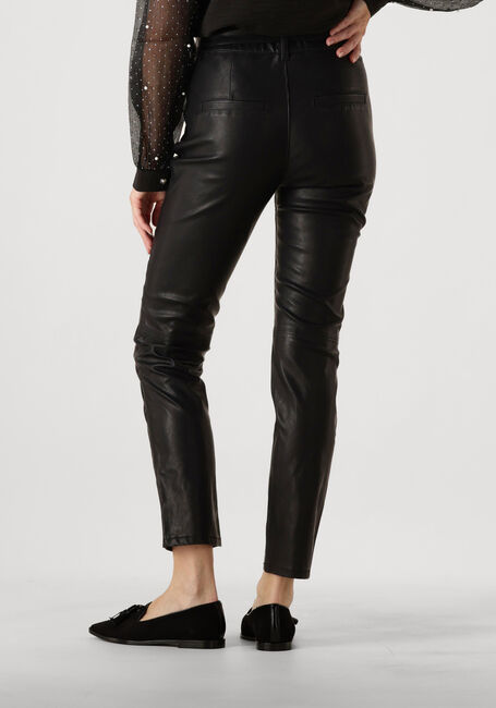 KNIT-TED Pantalon FRANCIS PANT en noir - large