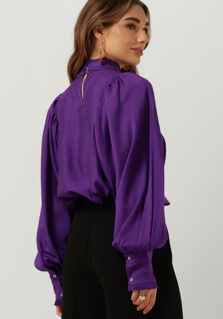 Paarse CO'COUTURE  KIRA PLEAT BLOUSE - large