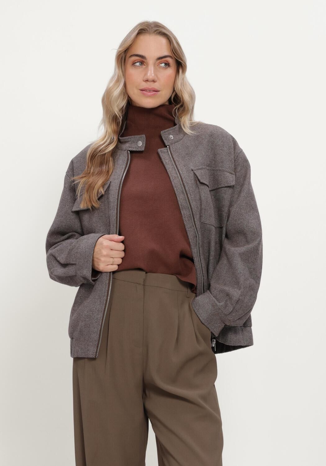 Bruine MINUS Jack MSLESLIE JACKET - large