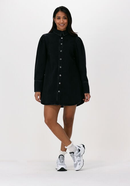 NA-KD Mini robe ORGANIC DENIM SHIRT DRESS en noir - large