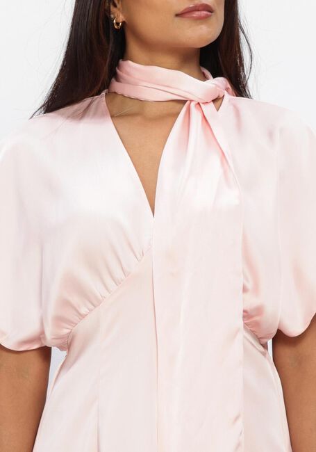 Y.A.S. YASANNALINA SS DRESS S. Robes en rose - large