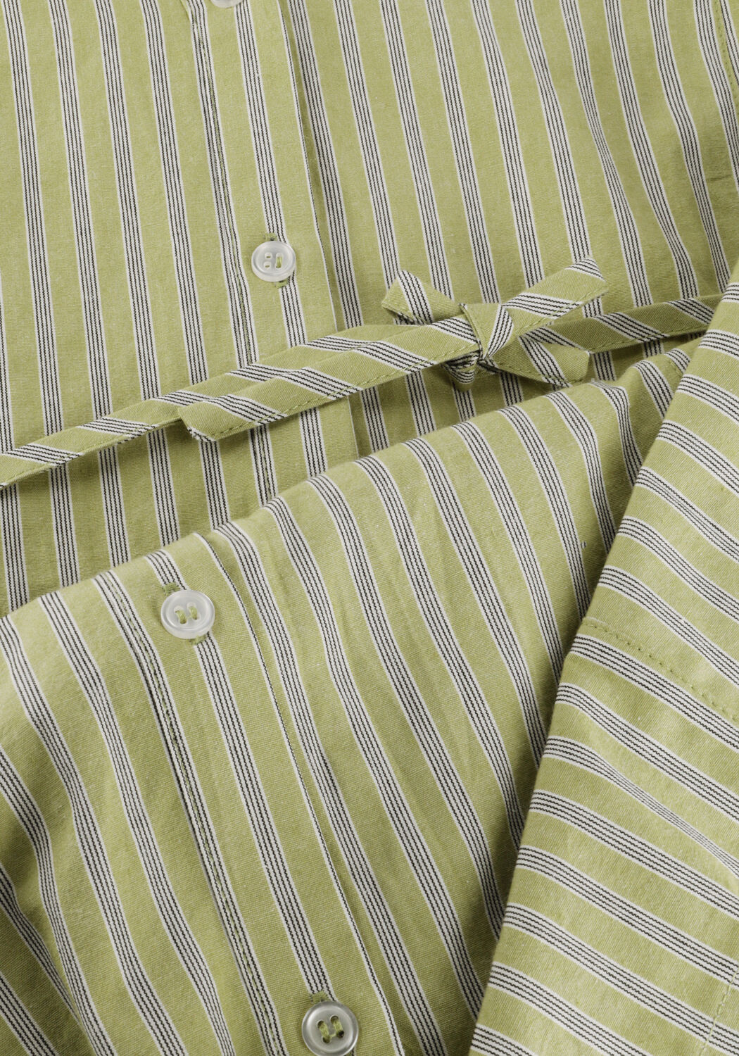 MODSTR&Ouml;M Mini robe UMEKOMD DRESS en vert - large