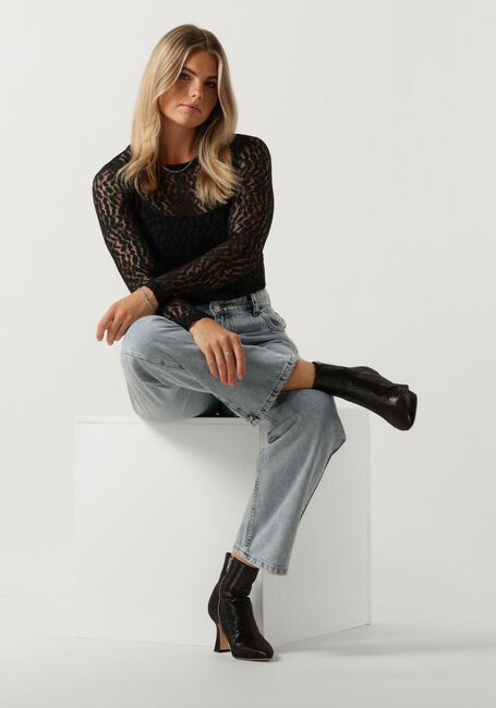 Zwarte ALIX THE LABEL Tops & T-shirts FITTED LACE TOP - large