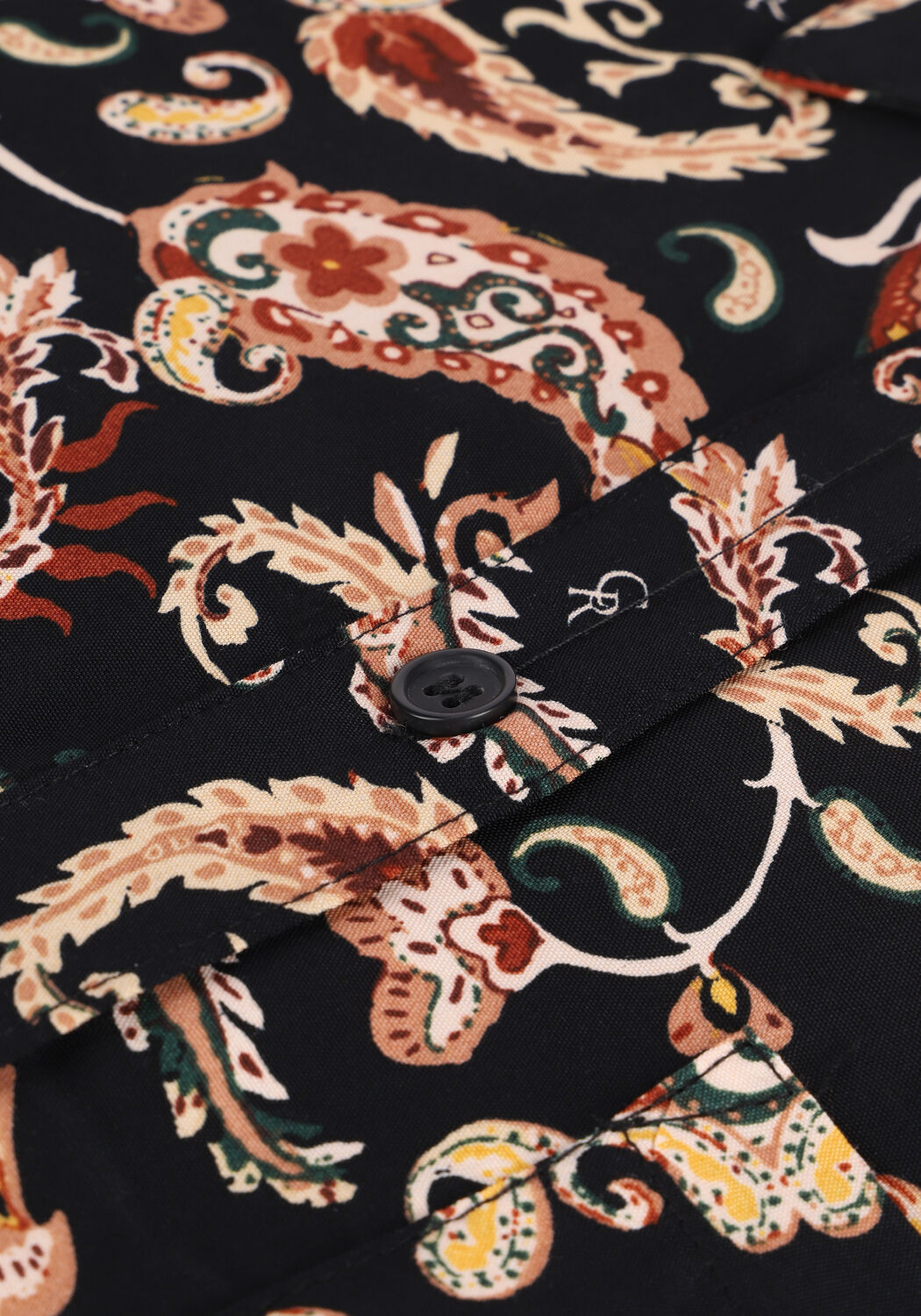 Zwarte COLOURFUL REBEL  LEAN CR PAISLEY LOOSEFIT BLOUSE - large