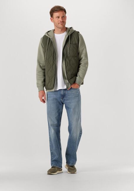TOMMY JEANS Veste sans manches TJM QUILTED VEST EXT en vert - large