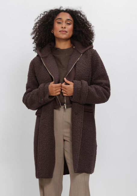 NUKUS Manteau MIRTHE COAT BOUCLE en marron - large