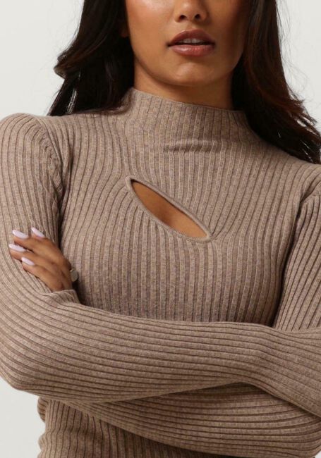 SECOND FEMALE SANKA KNIT T-NECK Hauts & T-shirts en marron - large