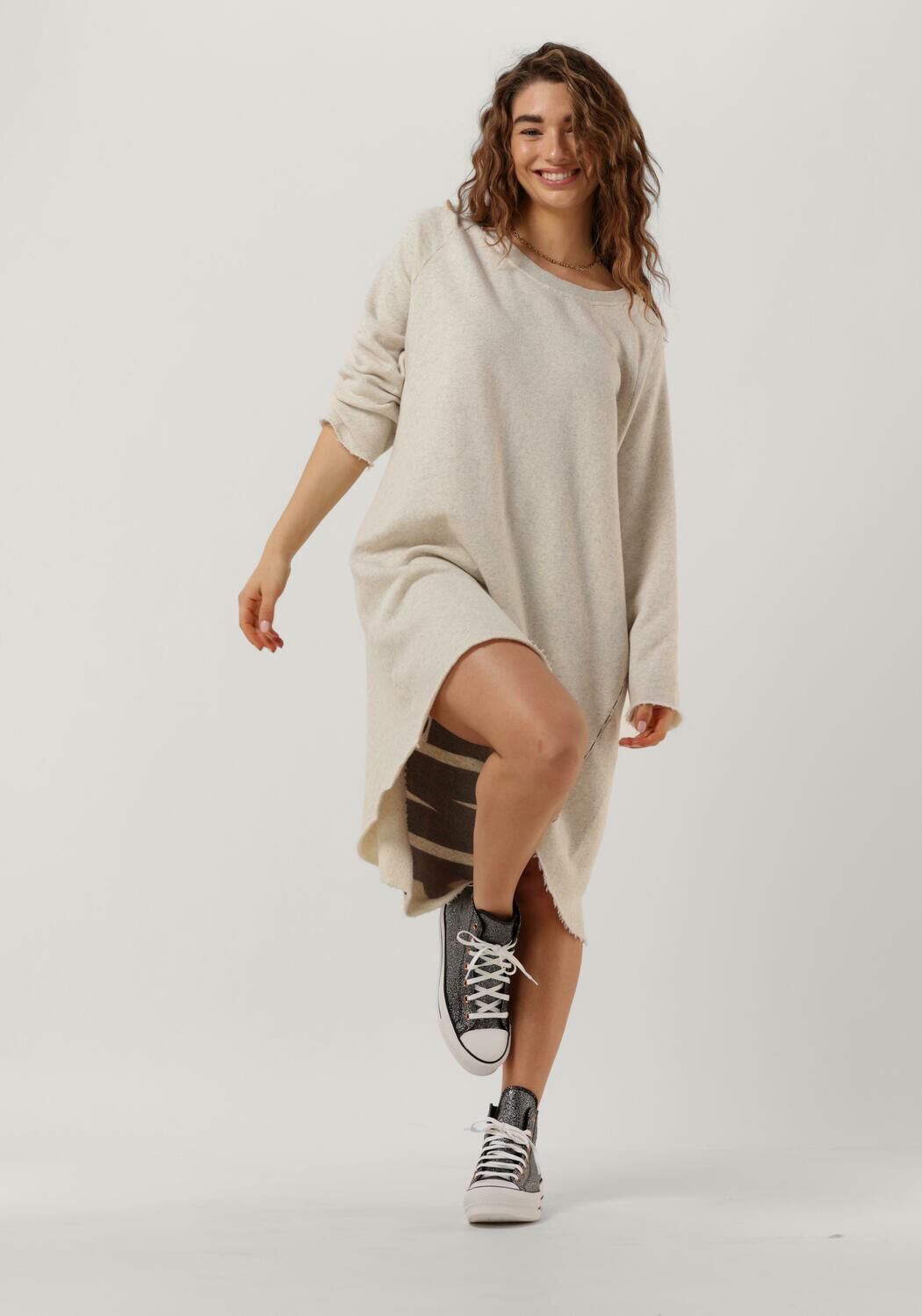 Witte 10DAYS Mini jurk OVERSIZED DRESS SUNSHINE Omoda