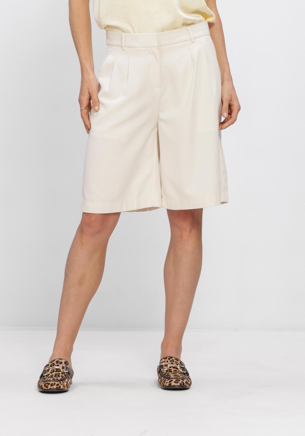 ENVII ENDORE SHORTS 7092 Pantalons en beige - large