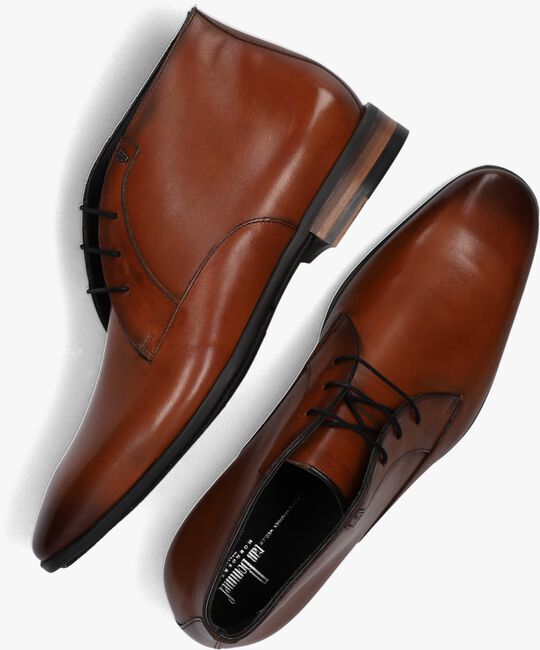 VAN BOMMEL SBM-50022 Chaussures à lacets en cognac - large