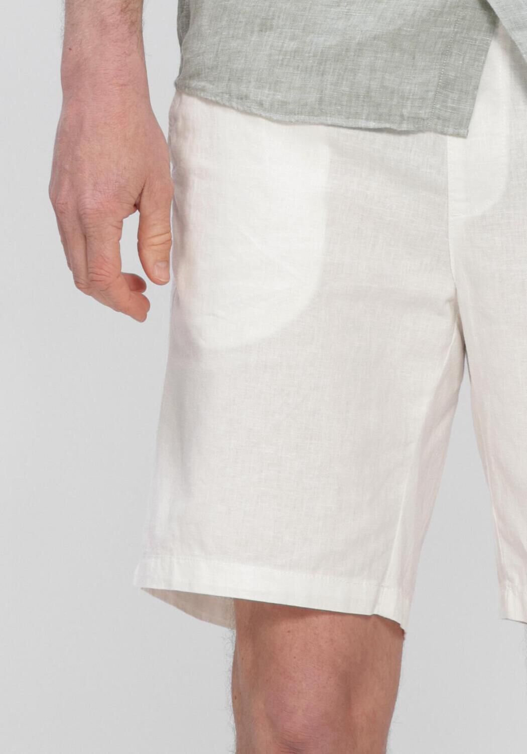 Witte MATINIQUE Korte broek MABARTON SHORT - large