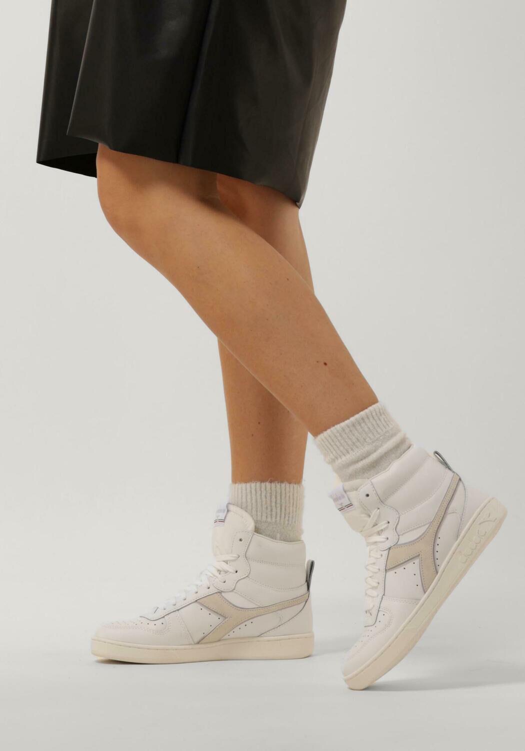 Witte DIADORA Sneakers MAGIC BASKET MID WOMAN - large