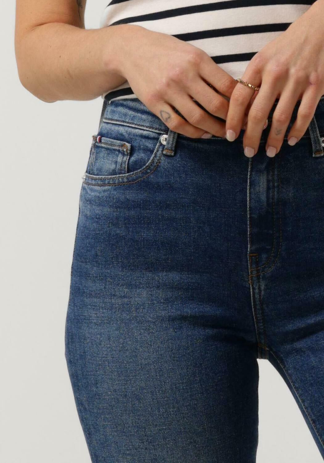 Flared jeans tommy best sale hilfiger