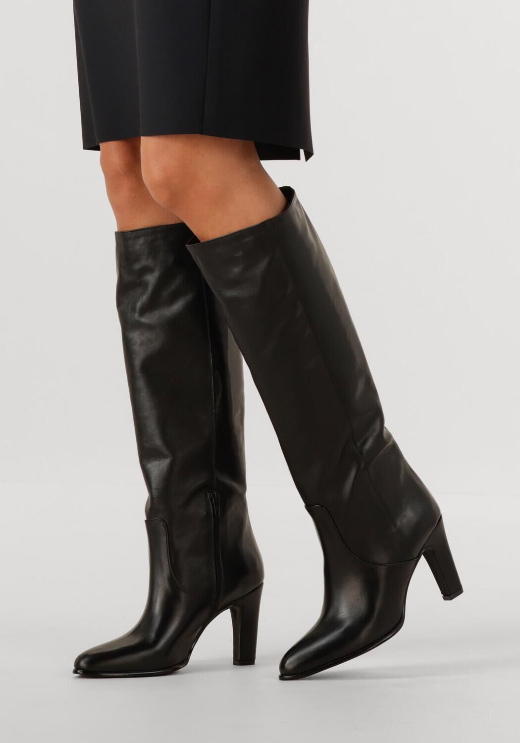 Zwarte NOTRE-V  36392 - large