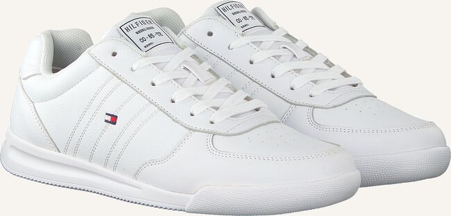 Witte TOMMY HILFIGER Sneakers LIGHTWEIGHT FLAG Witte TOMMY HILFIGER Sneakers LIGHTWEIGHT FLAG - large