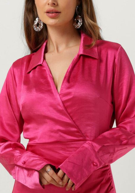 Fuchsia COLOURFUL REBEL Mini jurk RUNA SATIN MINI DRESS - large