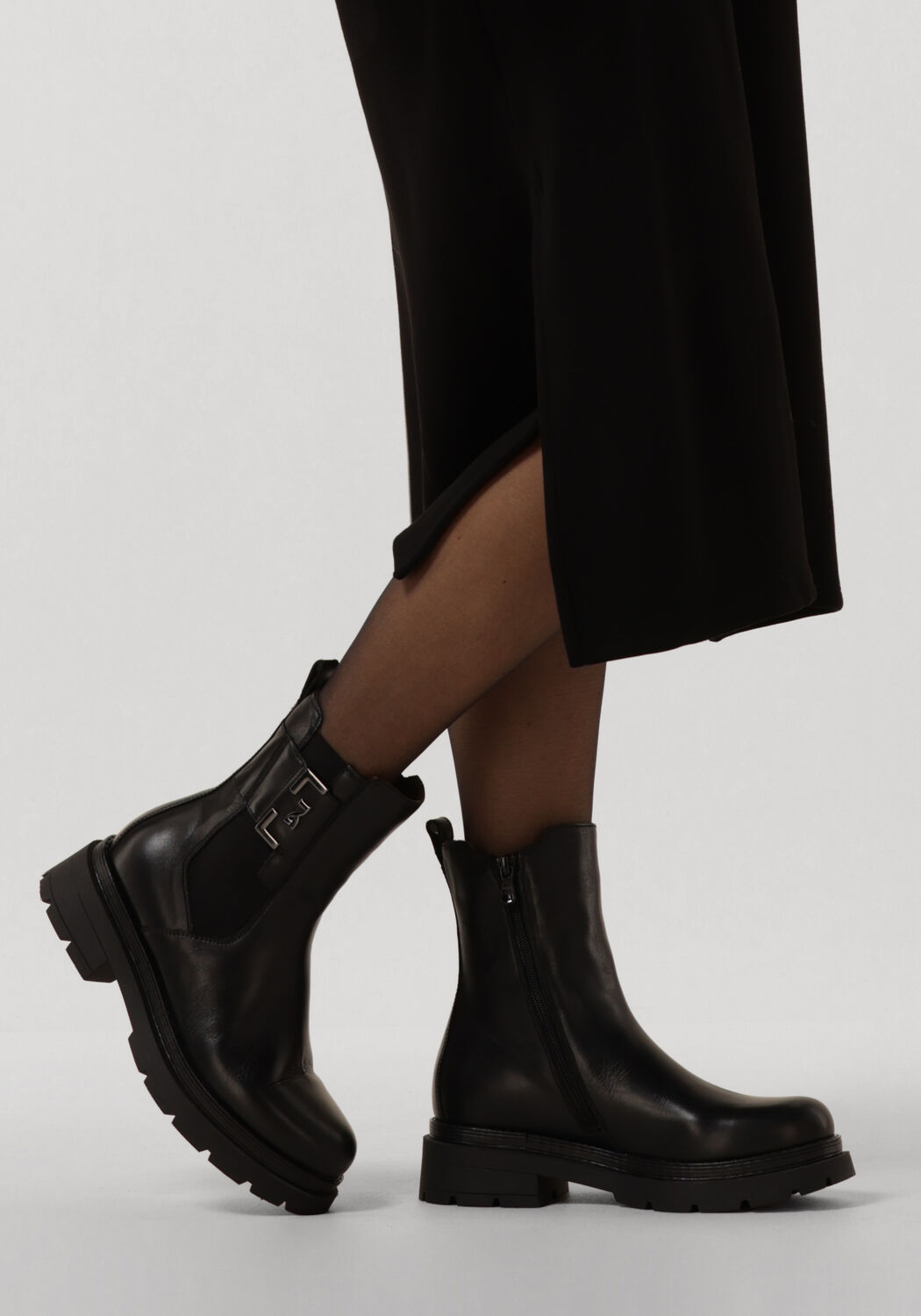 Zwarte NERO GIARDINI  09150 - large