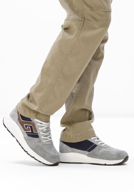 GREVE ARNHEM Baskets en gris - large